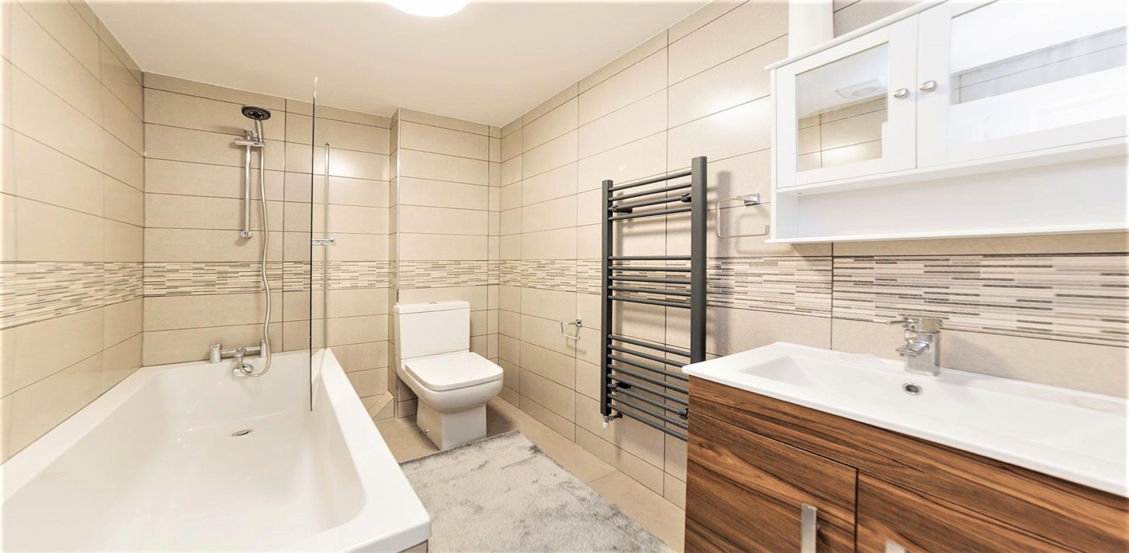 			3 Bedroom, 1 bath, 1 reception Apartment			 Sumatra Road, WEST HAMPSTEAD